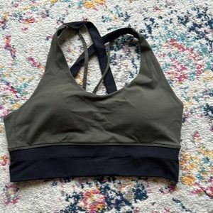 Maven thread sports bra